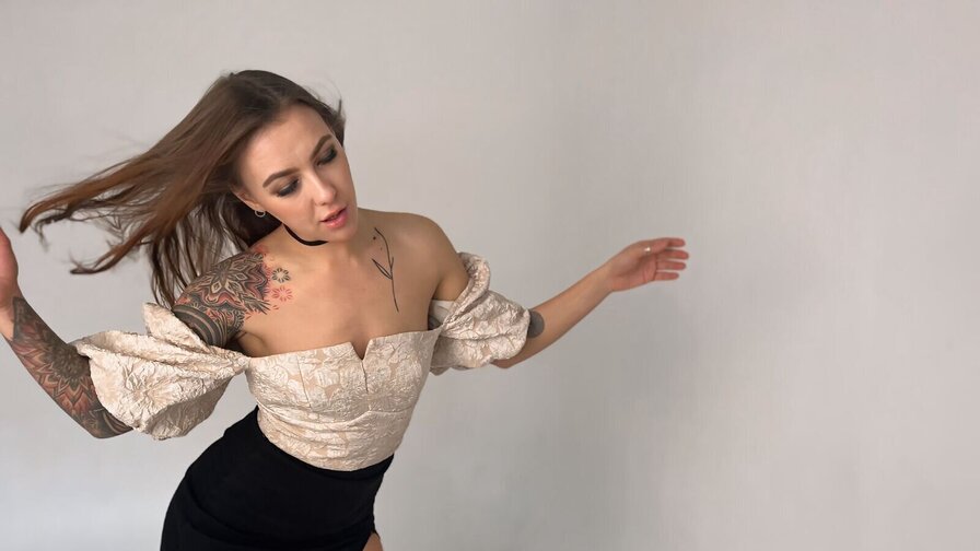 Free Live Sex Chat With AliceFox