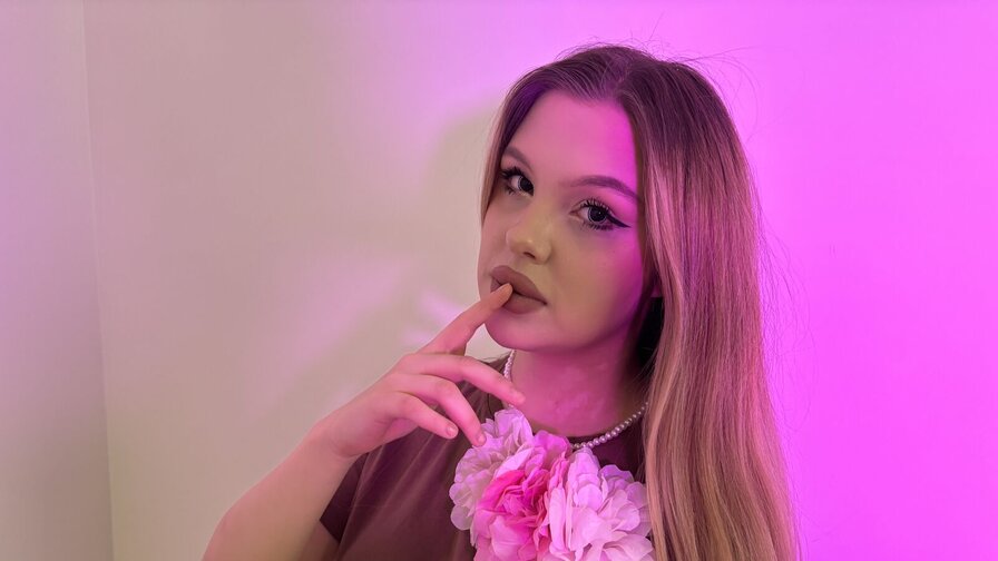 Free Live Sex Chat With AuroraWelch