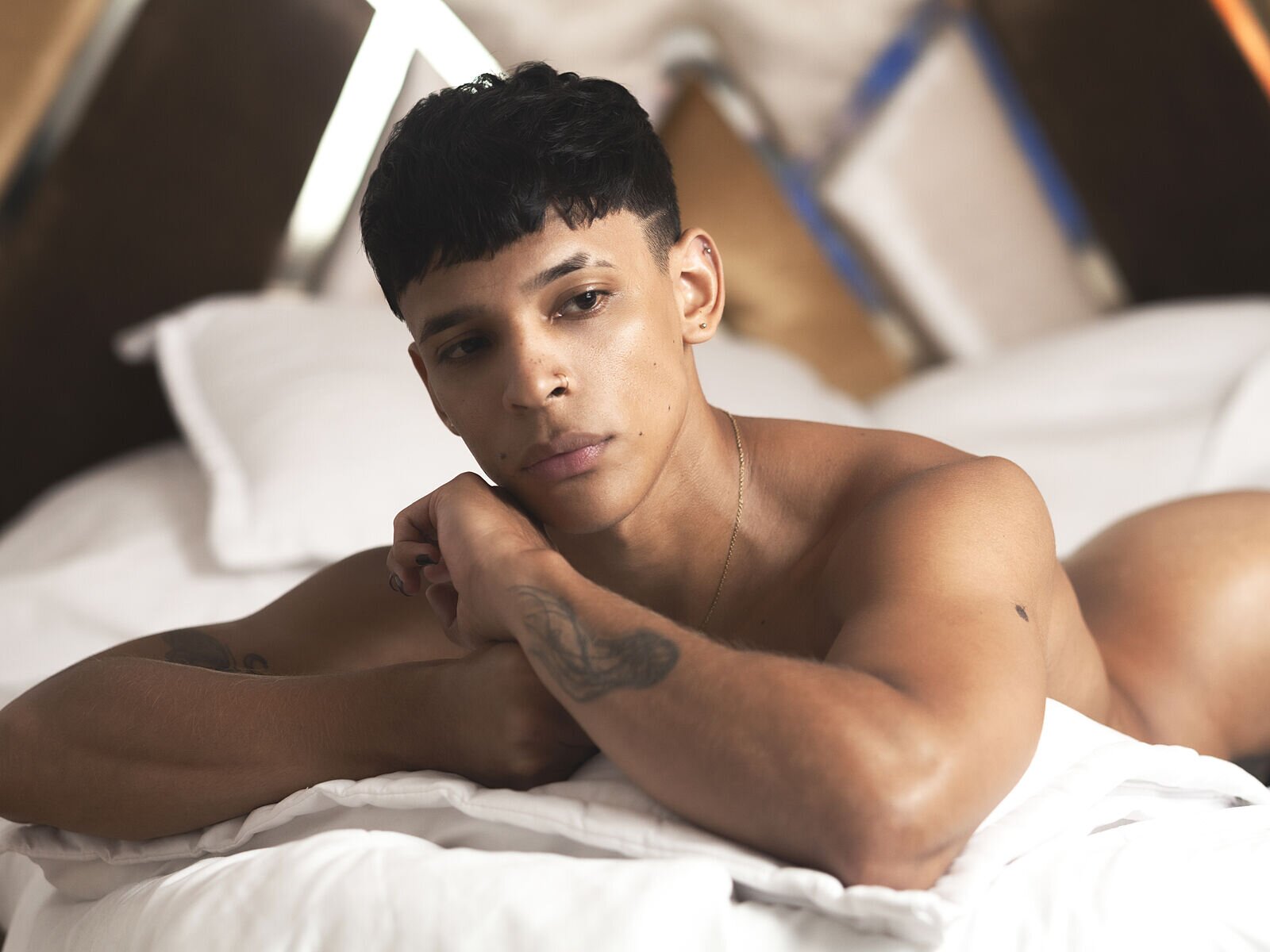 Free Live Sex Chat With LeandroMalik